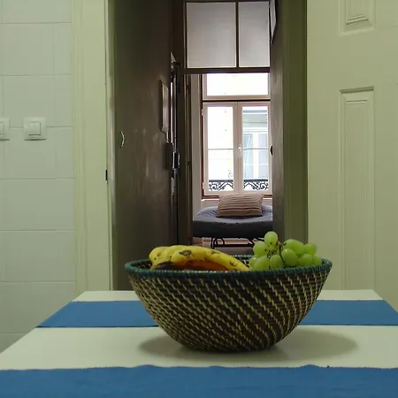 Look In At Alfama To Graça Apartamento *