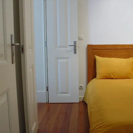 Look In At Alfama To Graça Apartamento